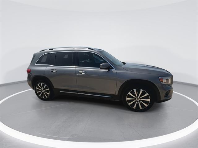 used 2022 Mercedes-Benz GLB 250 car, priced at $27,999