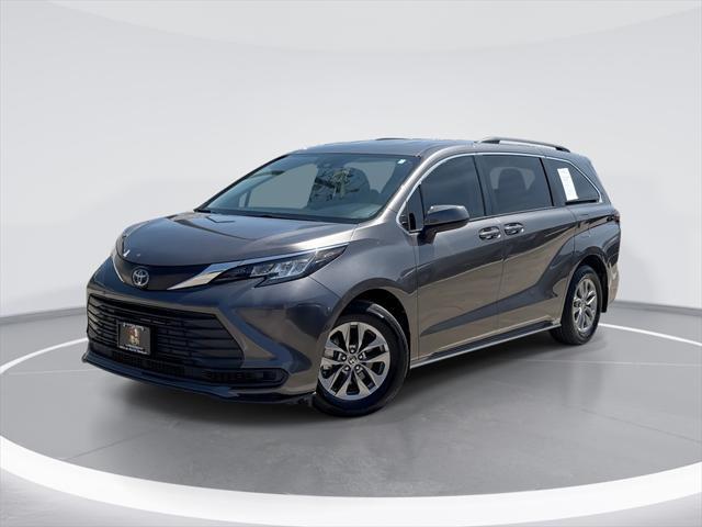 used 2022 Toyota Sienna car, priced at $35,999