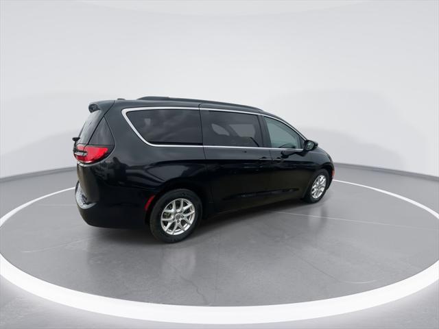 used 2022 Chrysler Pacifica car, priced at $21,899