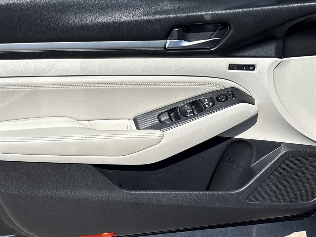 used 2019 Nissan Altima car, priced at $17,701