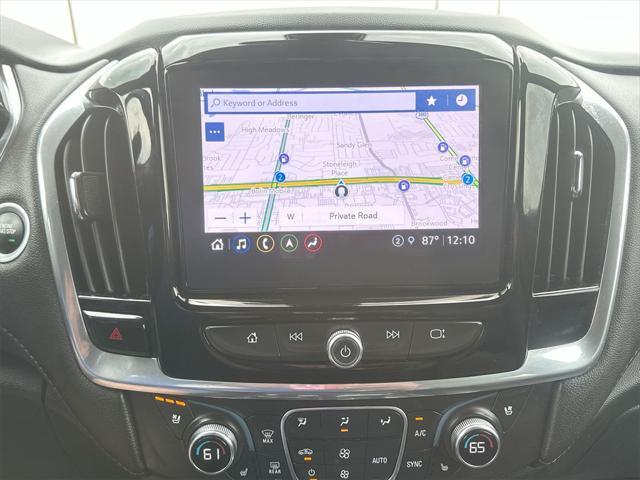used 2022 Chevrolet Traverse car, priced at $29,999