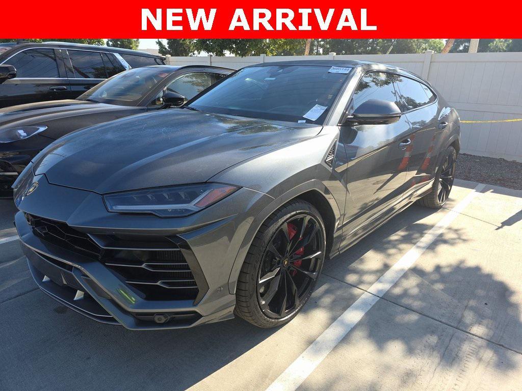 used 2020 Lamborghini Urus car, priced at $161,888