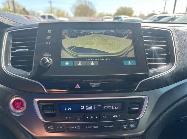 used 2022 Honda Pilot car, priced at $32,999