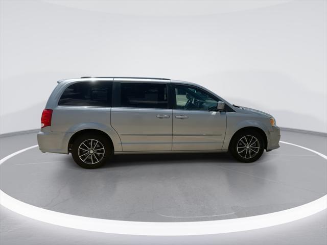 used 2017 Dodge Grand Caravan car, priced at $9,999