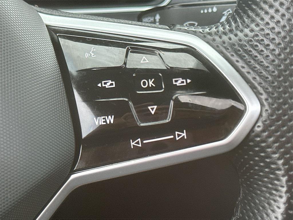 used 2022 Volkswagen Tiguan car, priced at $21,399