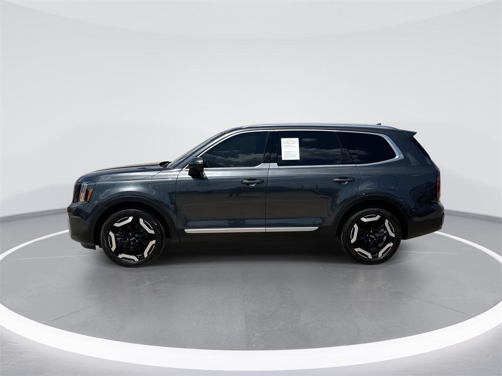 used 2024 Kia Telluride car, priced at $36,450