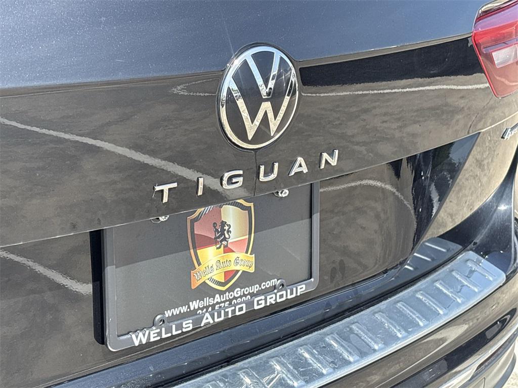 used 2022 Volkswagen Tiguan car, priced at $21,999