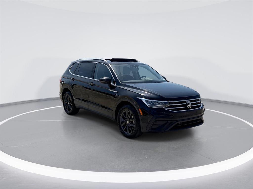 used 2022 Volkswagen Tiguan car, priced at $21,999