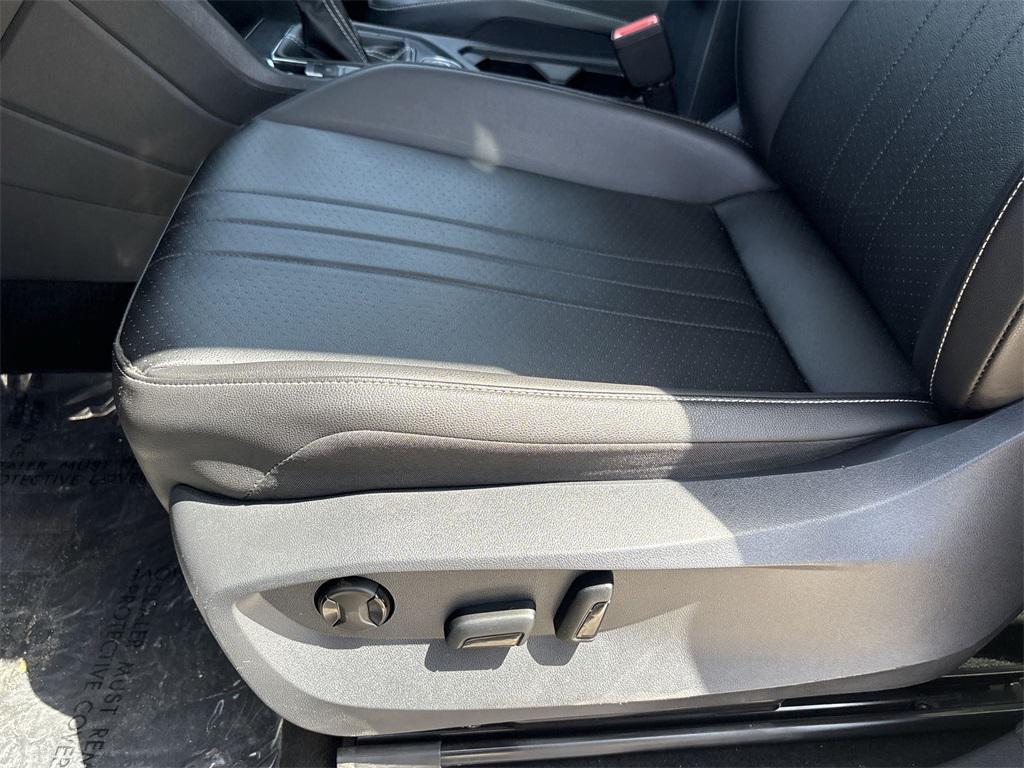 used 2022 Volkswagen Tiguan car, priced at $21,999