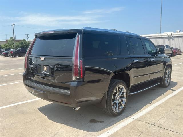used 2020 Cadillac Escalade ESV car, priced at $33,599