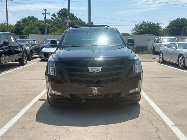 used 2020 Cadillac Escalade ESV car, priced at $33,599