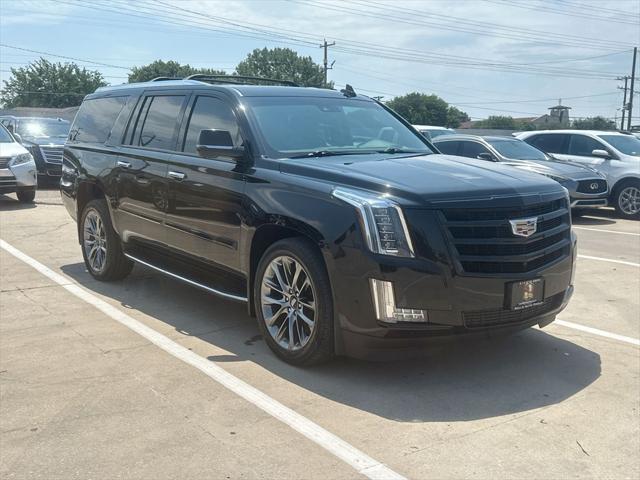 used 2020 Cadillac Escalade ESV car, priced at $33,599