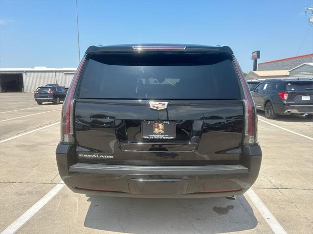 used 2020 Cadillac Escalade ESV car, priced at $33,599