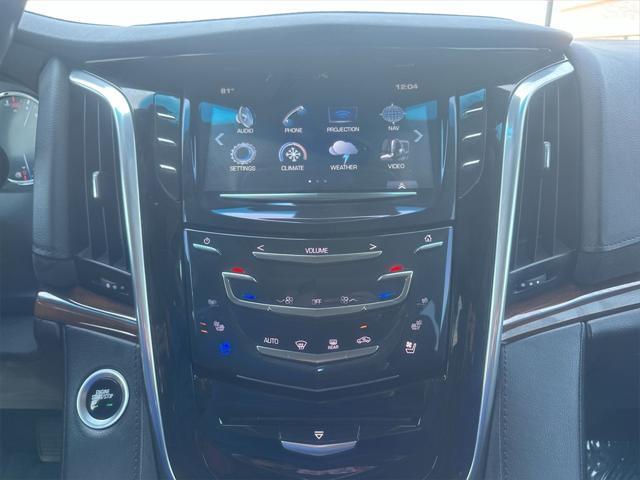 used 2020 Cadillac Escalade ESV car, priced at $33,599