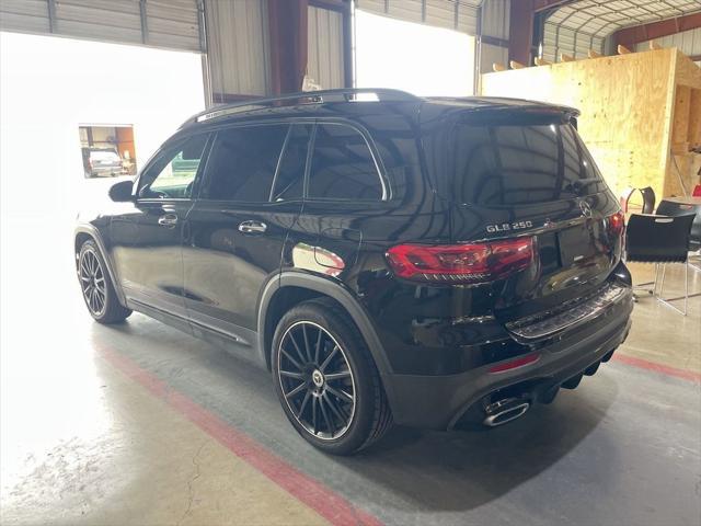 used 2020 Mercedes-Benz GLB 250 car, priced at $22,296