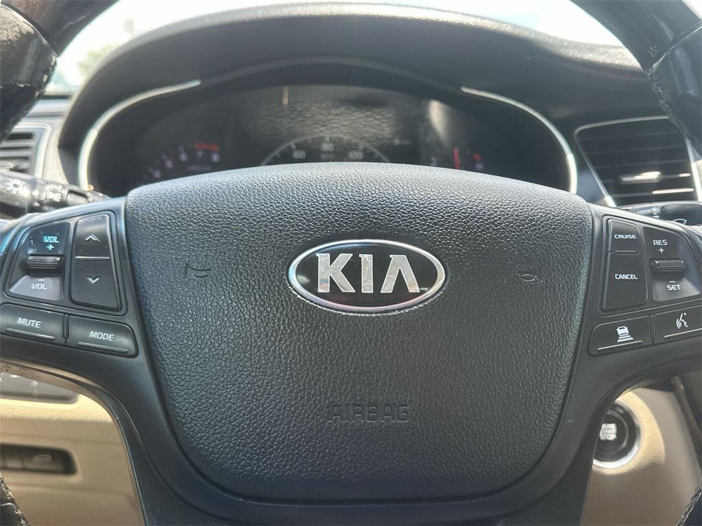 used 2016 Kia Cadenza car, priced at $6,696