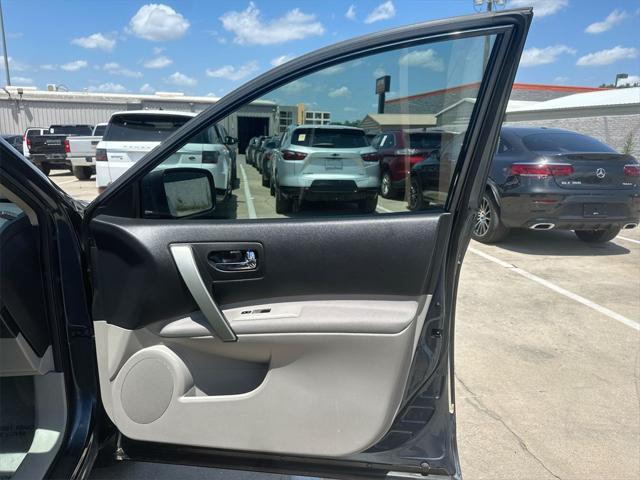used 2015 Nissan Rogue Select car, priced at $9,998