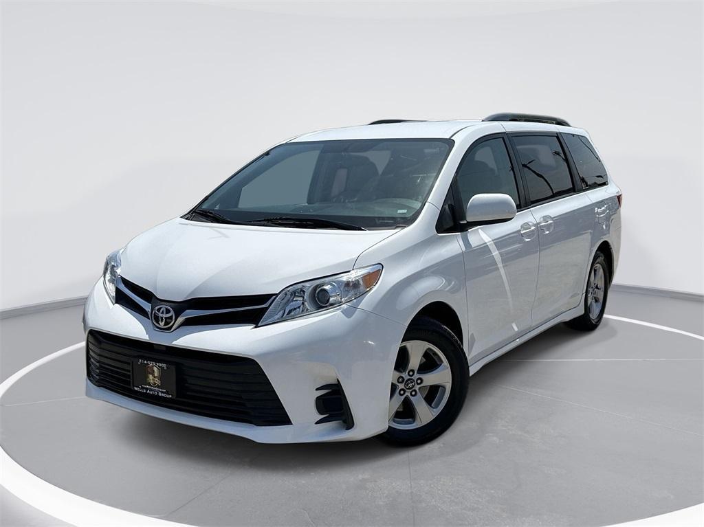 used 2018 Toyota Sienna car, priced at $26,777