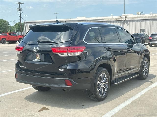 used 2018 Toyota Highlander car, priced at $23,735
