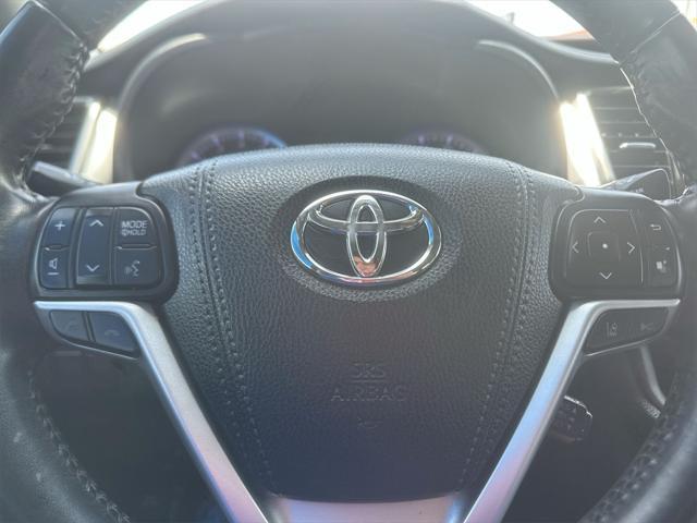 used 2018 Toyota Highlander car, priced at $23,735