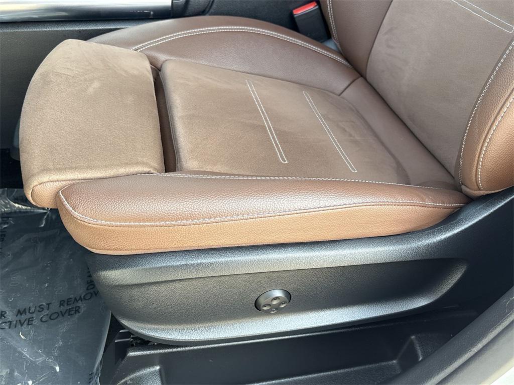 used 2024 Mercedes-Benz GLA 250 car, priced at $35,750