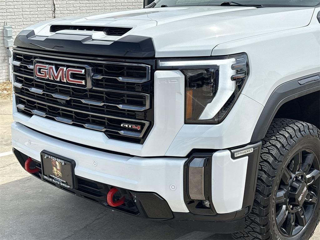 used 2024 GMC Sierra 2500 car, priced at $72,373
