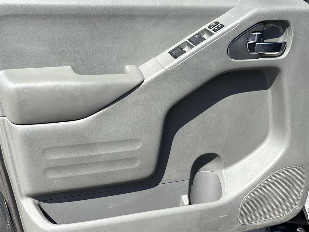 used 2021 Nissan Frontier car, priced at $19,999