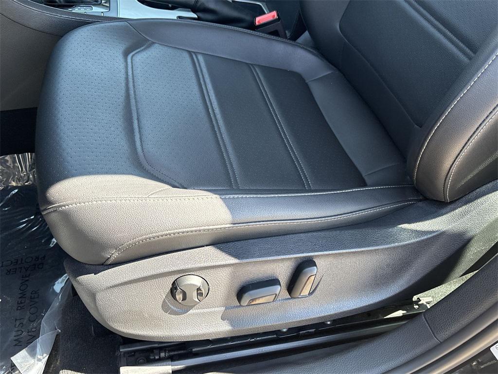 used 2021 Volkswagen Passat car, priced at $15,687