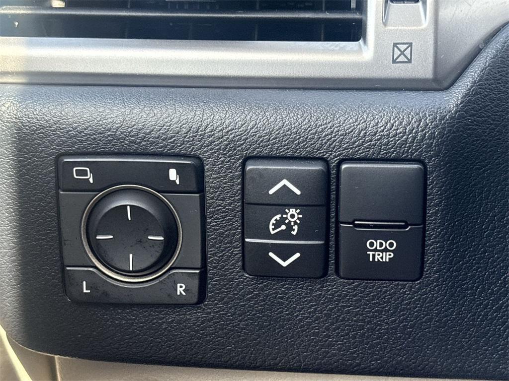 used 2023 Lexus GX 460 car, priced at $58,499