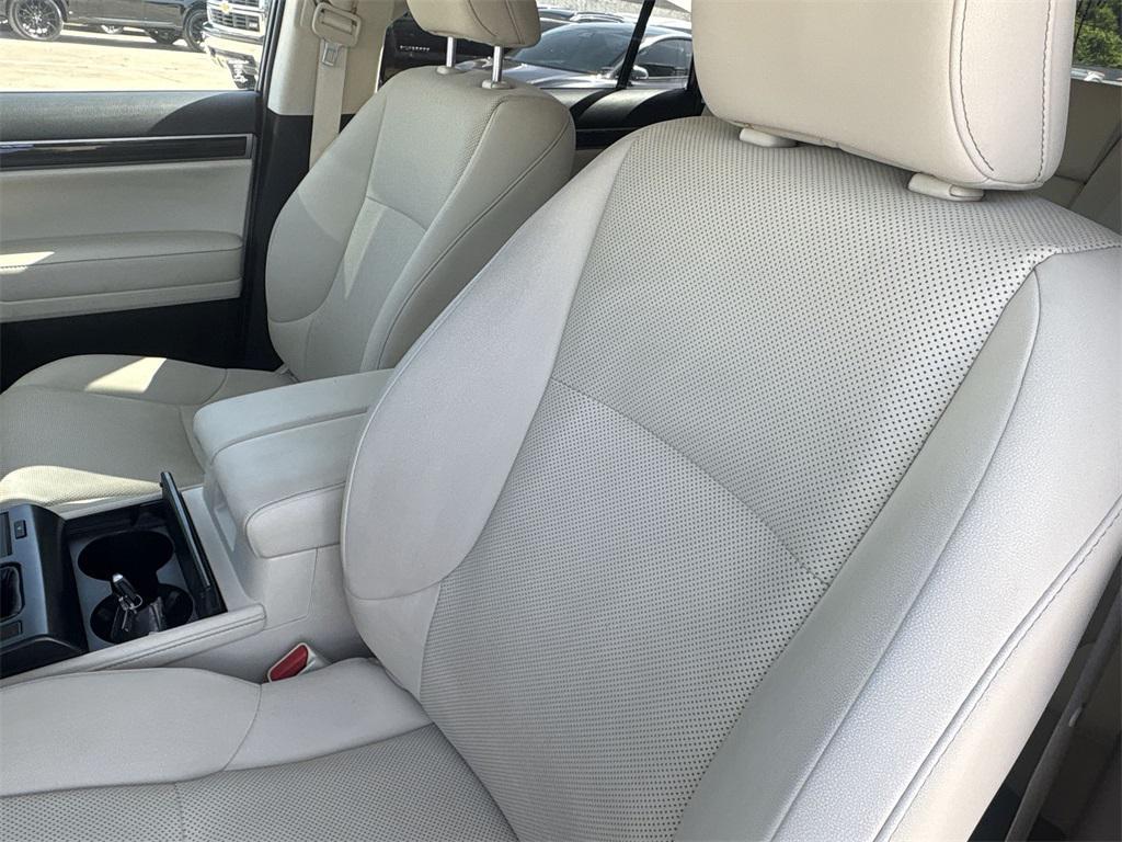 used 2023 Lexus GX 460 car, priced at $58,499