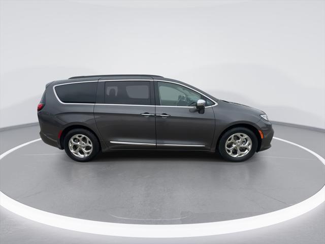 used 2022 Chrysler Pacifica car, priced at $23,899
