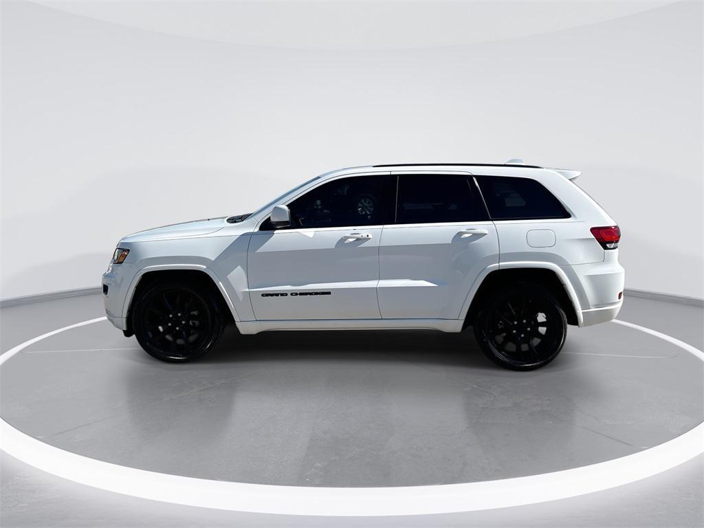 used 2017 Jeep Grand Cherokee car, priced at $15,740