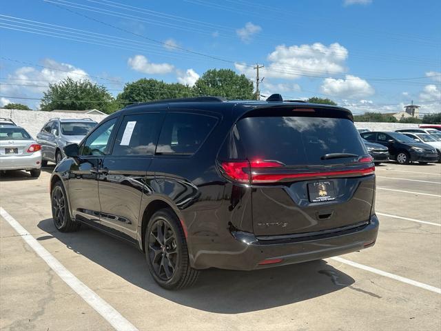 used 2024 Chrysler Pacifica car, priced at $39,994