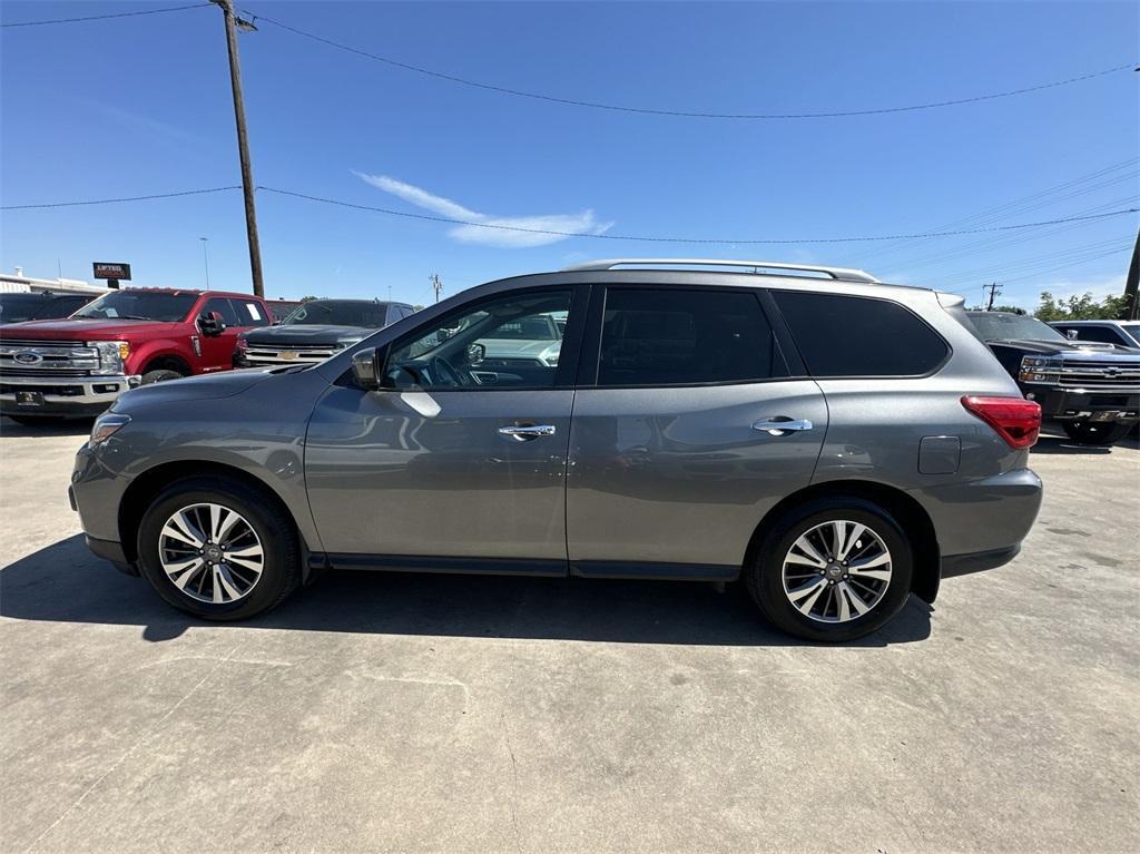 used 2020 Nissan Pathfinder car, priced at $21,299