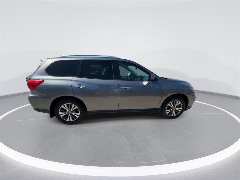 used 2020 Nissan Pathfinder car, priced at $21,299