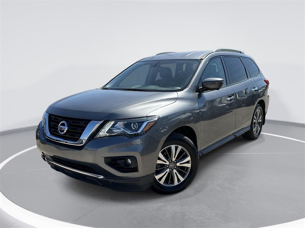 used 2020 Nissan Pathfinder car, priced at $21,299