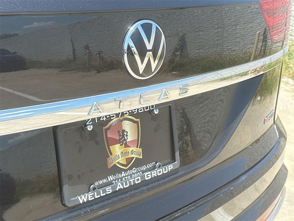 used 2021 Volkswagen Atlas Cross Sport car, priced at $25,790