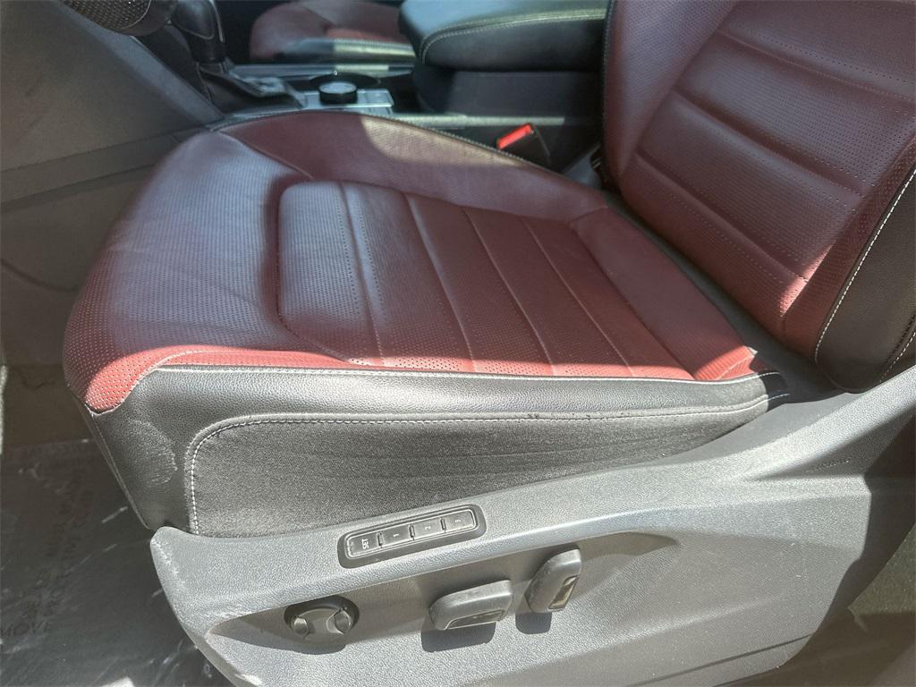 used 2021 Volkswagen Atlas Cross Sport car, priced at $25,790