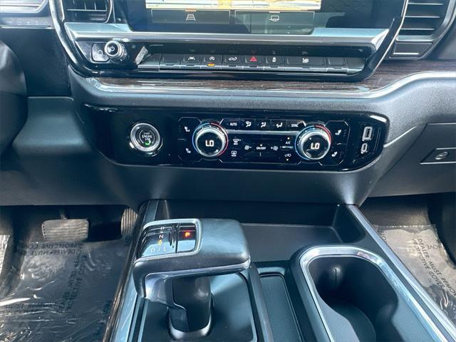 used 2023 GMC Sierra 1500 car, priced at $38,599