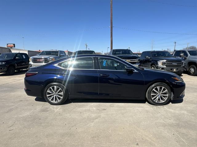 used 2020 Lexus ES 350 car, priced at $25,999