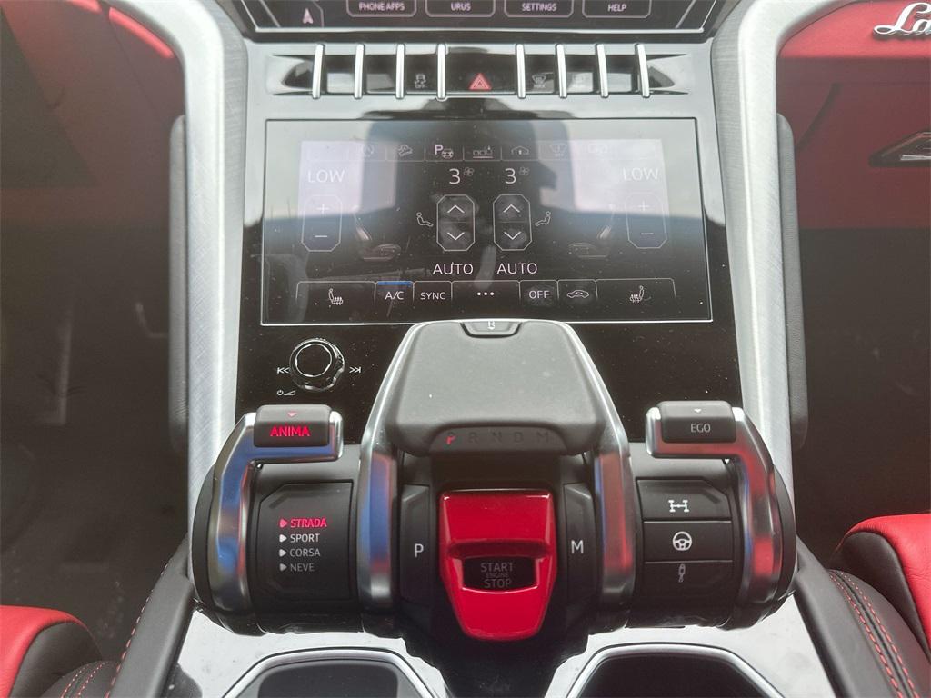 used 2021 Lamborghini Urus car, priced at $196,499