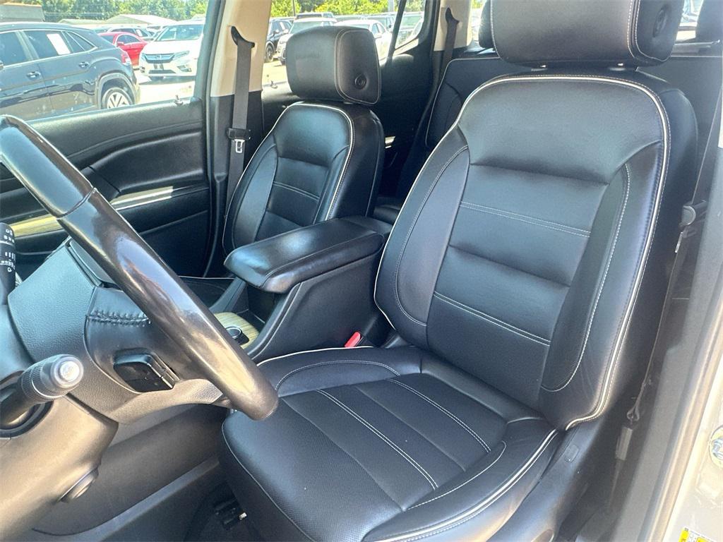used 2019 GMC Acadia car, priced at $18,499