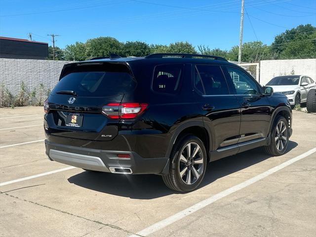 used 2025 Honda Pilot car, priced at $49,893
