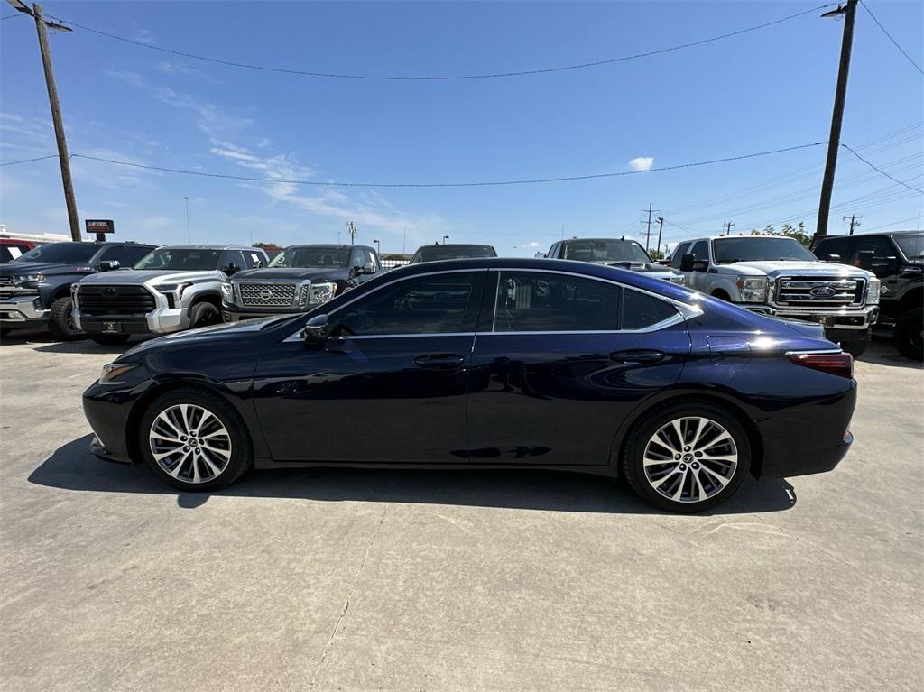 used 2019 Lexus ES 350 car, priced at $27,888