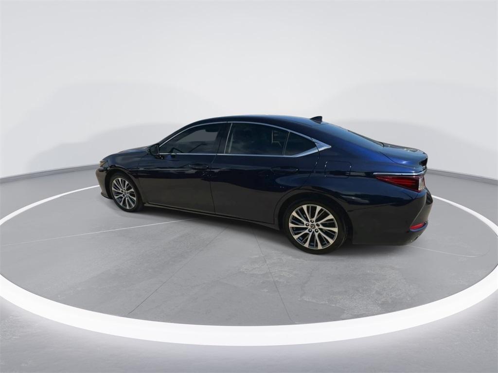 used 2019 Lexus ES 350 car, priced at $27,888