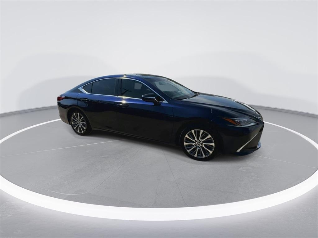 used 2019 Lexus ES 350 car, priced at $27,888