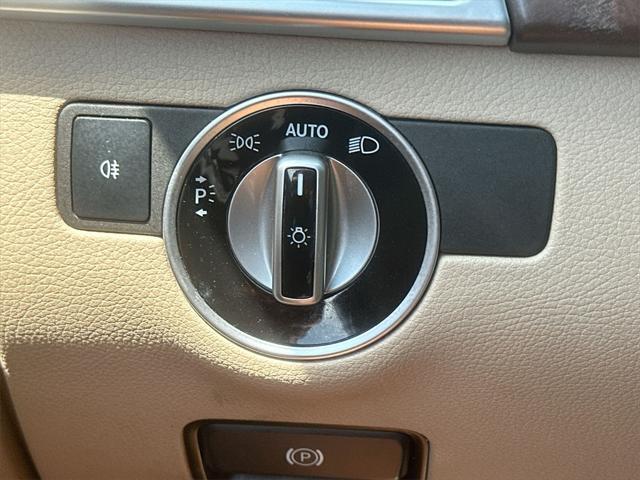 used 2015 Mercedes-Benz M-Class car, priced at $9,299