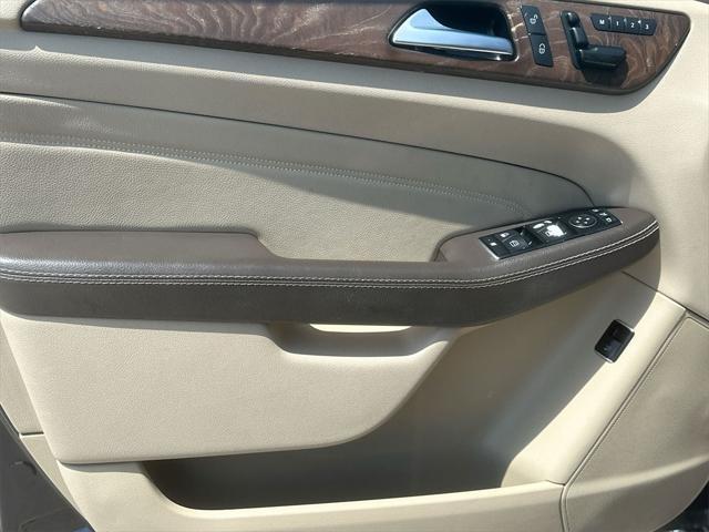 used 2015 Mercedes-Benz M-Class car, priced at $9,299