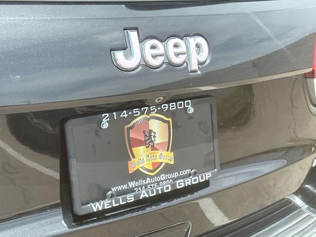 used 2015 Jeep Grand Cherokee car, priced at $13,494