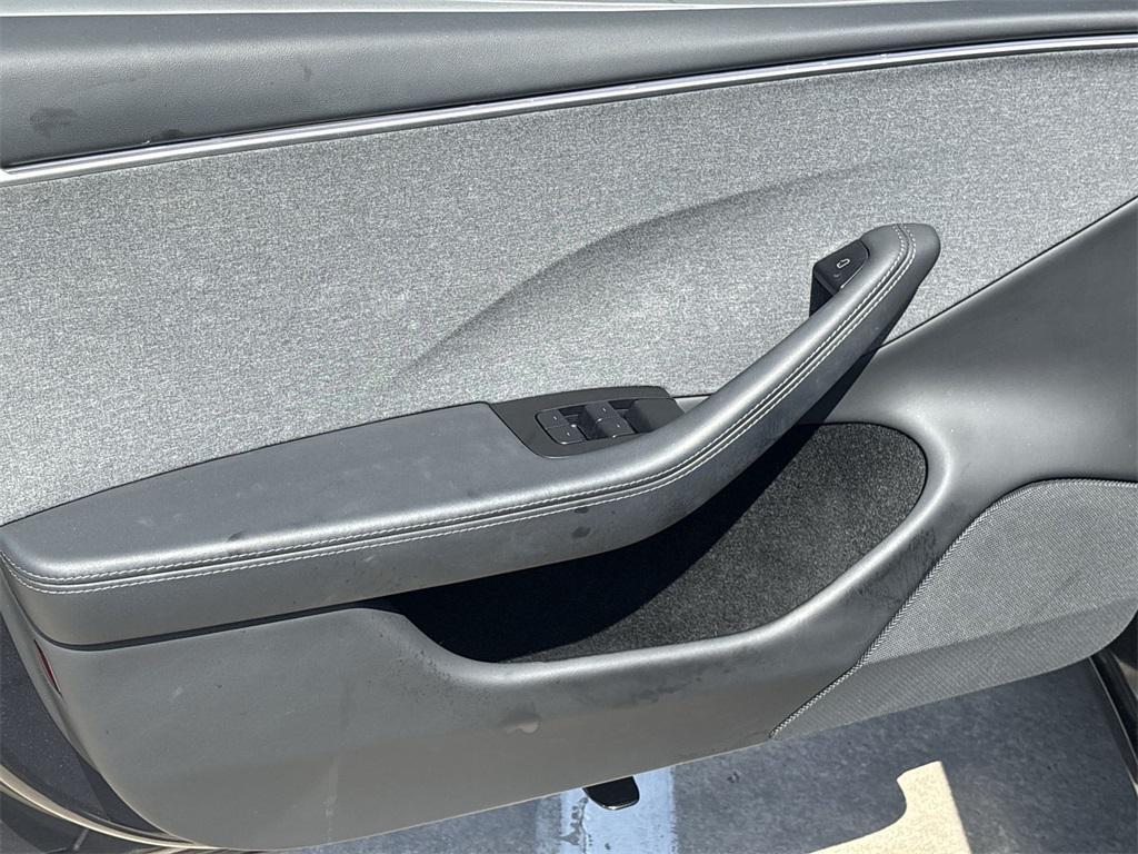 used 2024 Tesla Model 3 car, priced at $30,999
